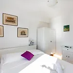 Amigo Podstrana