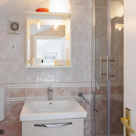 Amigo Pensjonat Podstrana