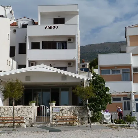 Gostinjska kuća Amigo Podstrana