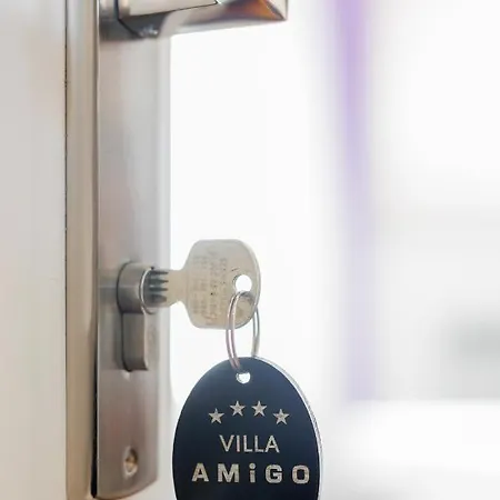 阿米戈别墅旅馆 招待所 4*