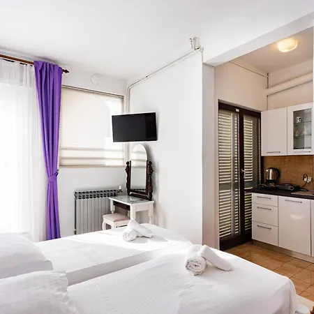 Guest house Amigo Podstrana