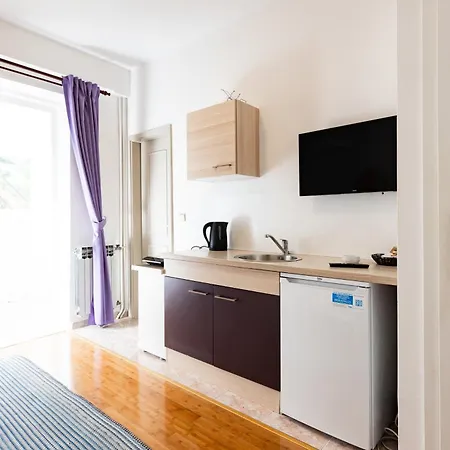 Amigo 게스트하우스