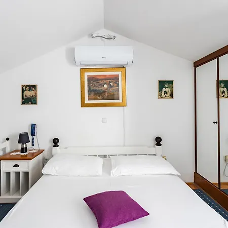 阿米戈别墅旅馆 招待所 4*