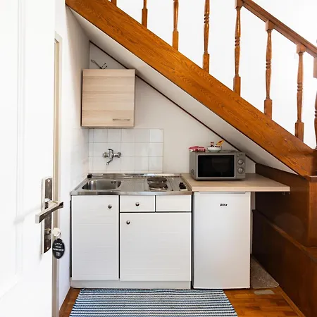 阿米戈别墅旅馆 4*