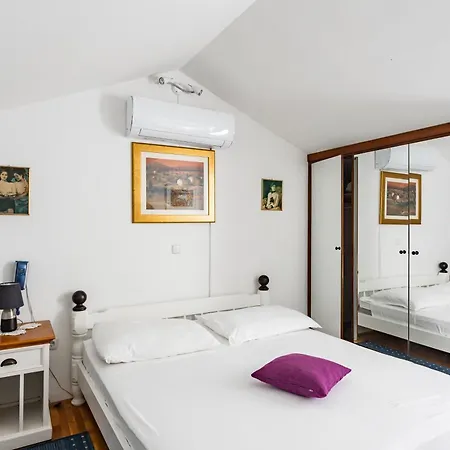 Amigo 4* Podstrana