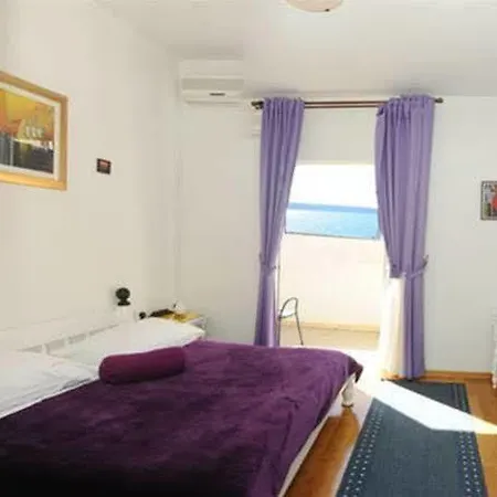 阿米戈别墅旅馆